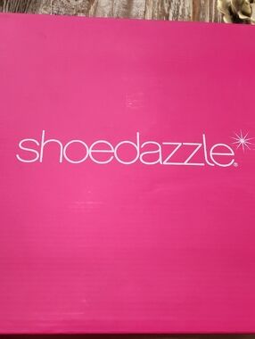 Shoe Dazzle Bold Hot Pink Women's Shoe Box